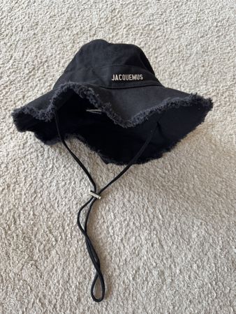 Chapeau jacquemus 