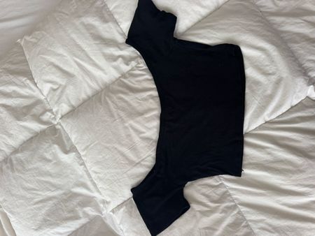 Haut crop top Brandy Melville noir taille unique bon état