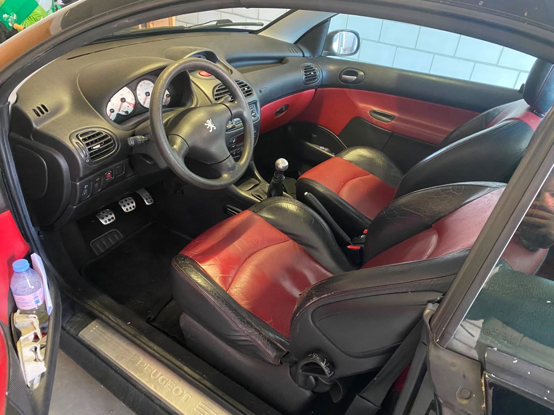 Peugeot Automobili: PEUGEOT 206 2.0 CABRIO – Usato da Eschen venduto da kingkong010 2