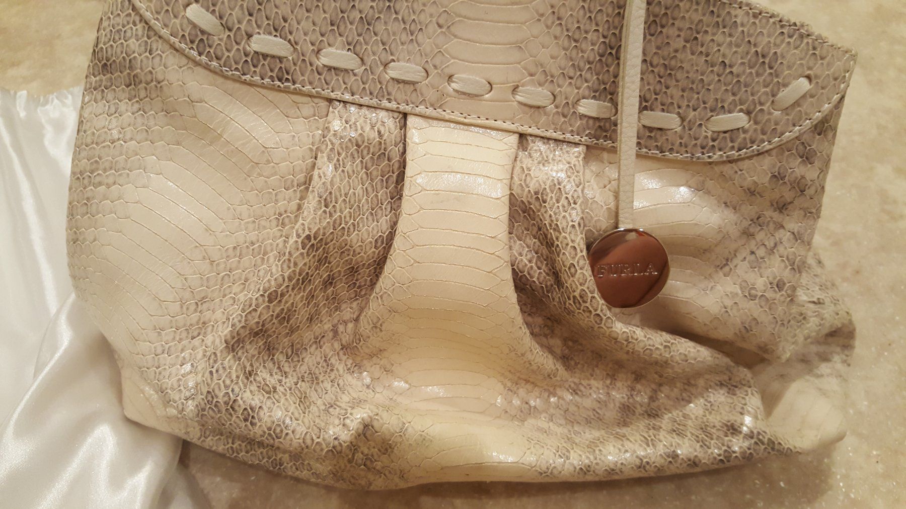 Furla Sacs femmes: FURLA HANDTASCHE. – D'occasion à Rümlang par sylla75 1