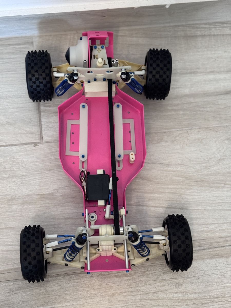 Modellismo RC: Team Associated RC10 Ten4 4x4 – Usato da Spreitenbach venduto da alishaesseiva 2