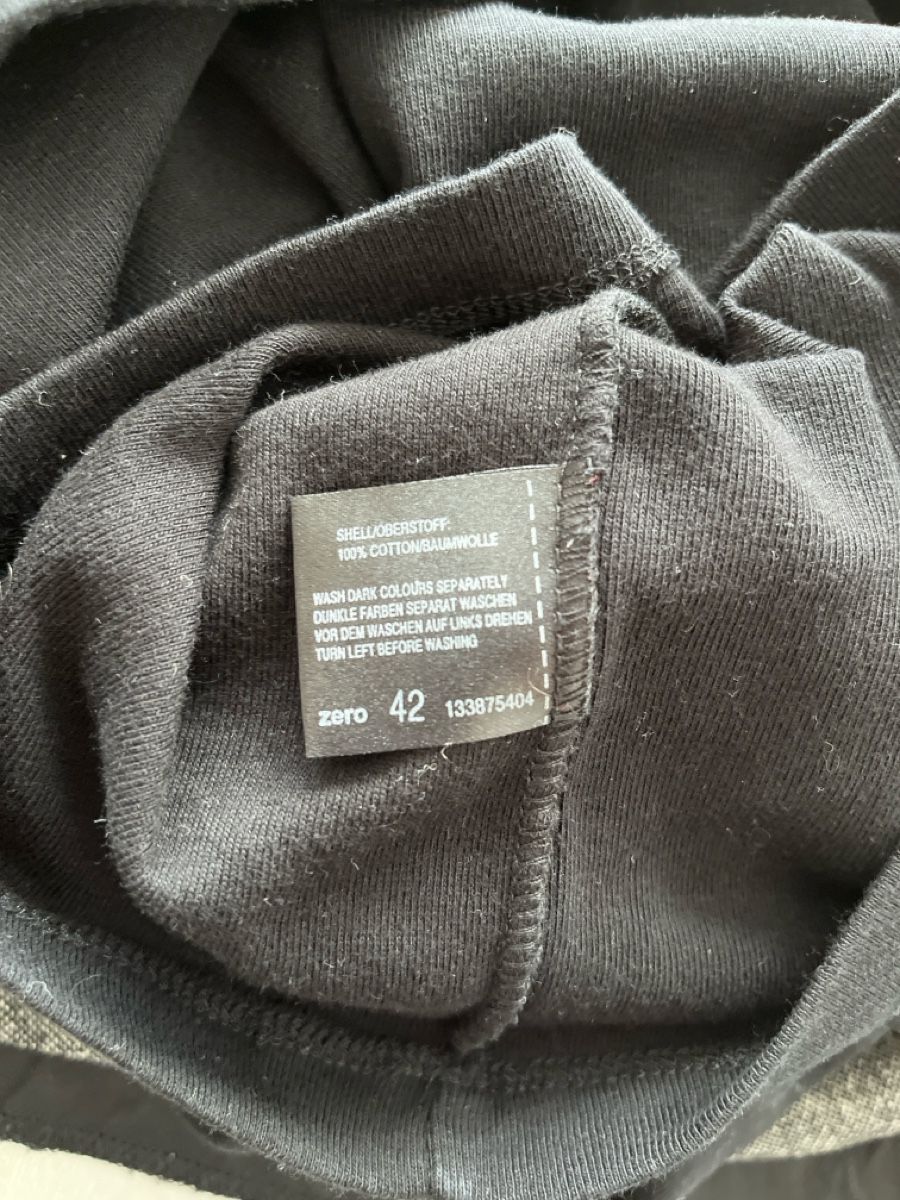 Tops: Zero Basic Oberteil schwarz Grösse 42 guter Zustand – Neuf (Voir description) à Buchs SG par Vrenilein 3