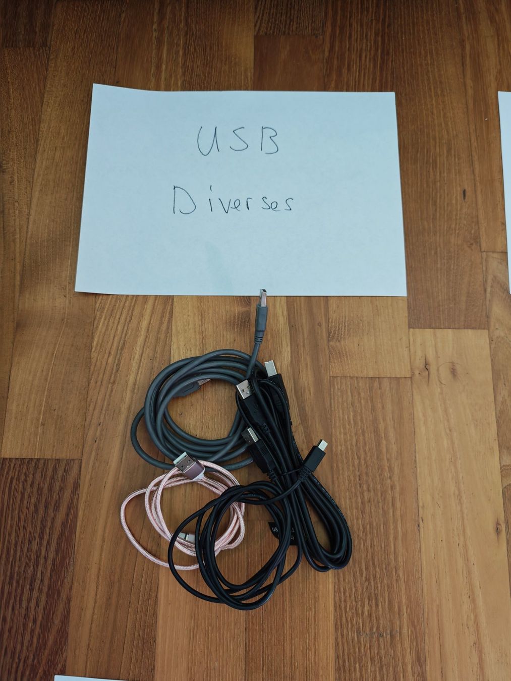 Câbles: Diverse Kabel & Adapter zu verkaufen – D'occasion à Uster par gabisingh 1