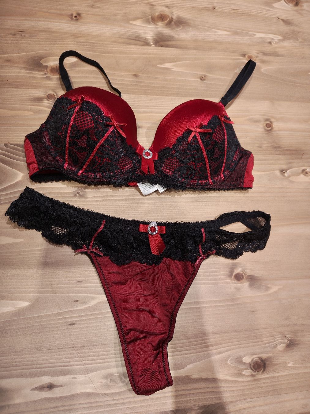Sonstige Unterwäsche: sexy Dessou-set in grösse 75a – Gebraucht aus Flawil von minggeli83