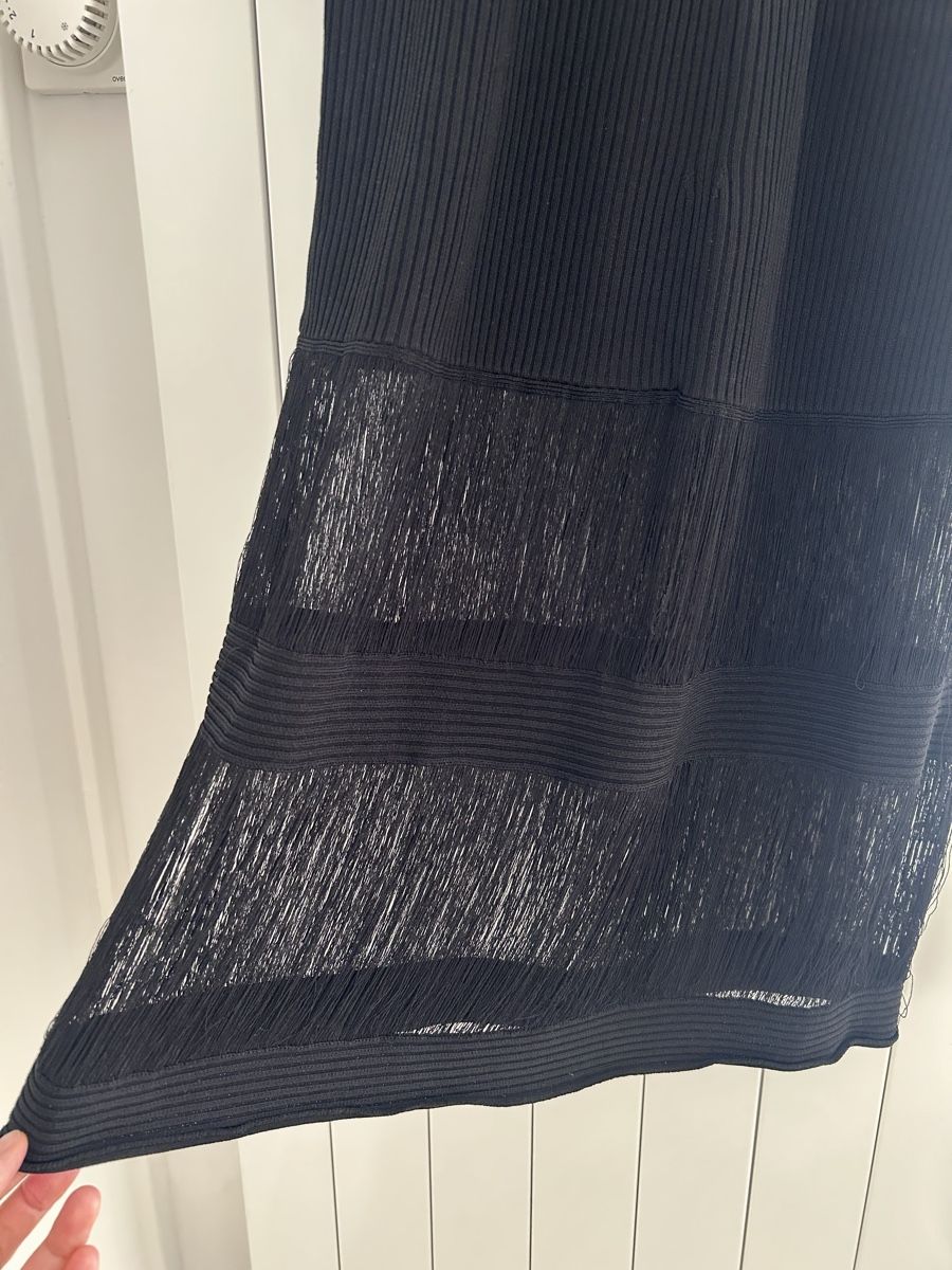 Arket Robes: Robe Arket noir M – D'occasion à Genève par Sarahchge 3