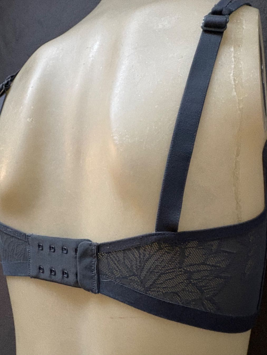 Triumph Altra biancheria intima: Triumpf Comfort BH gr 65 Cup C-D – Usato da Niederbipp venduto da fashionfuchs 4