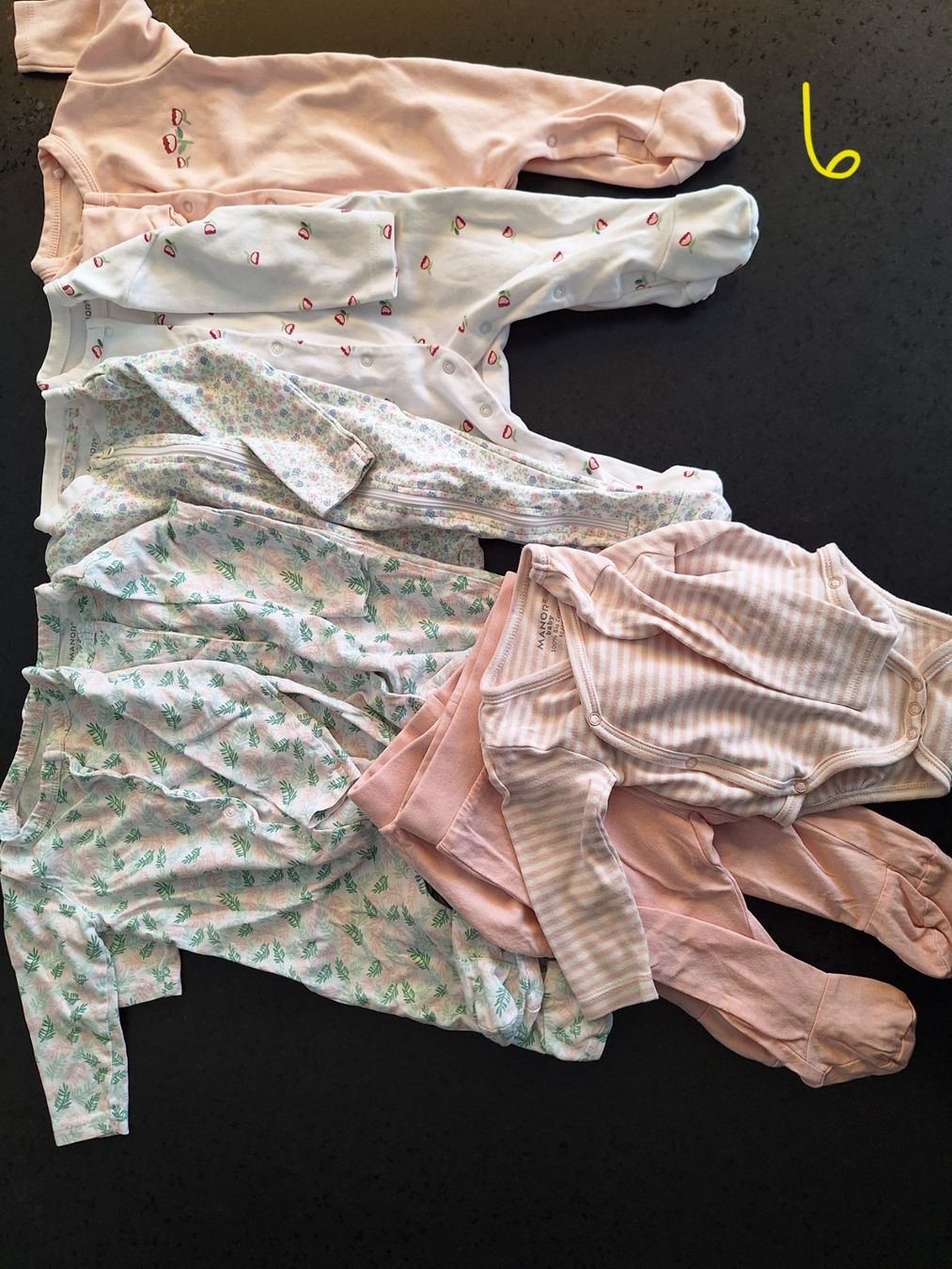 Manor Lotti & Set di vestiti: Kleiderpaket Gr. 62 – Usato da Au SG venduto da Schnuga