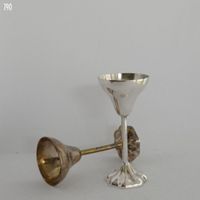 2 Vintage versilberte Eierbecher