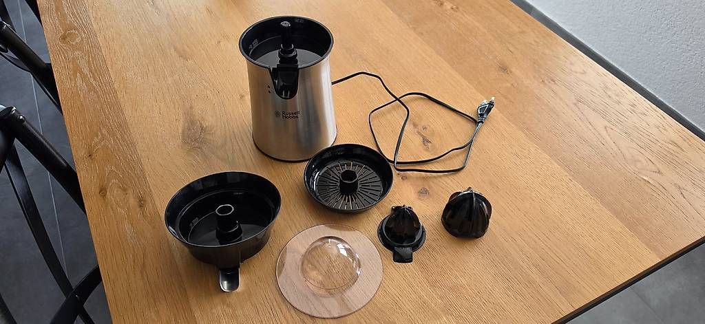 Elettrodomestici da cucina: Presse-agrumes électrique Russell Hobbs – Usato da Vicques venduto da ELrapha777 2