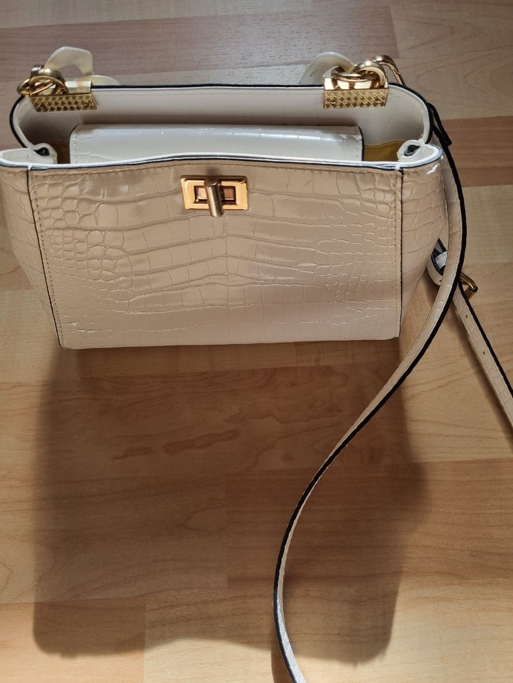 Borse da donna: Handtasche in Kroko-Optik NEU! – Nuovo (secondo la descrizione) da Gunzgen venduto da Celine22 1
