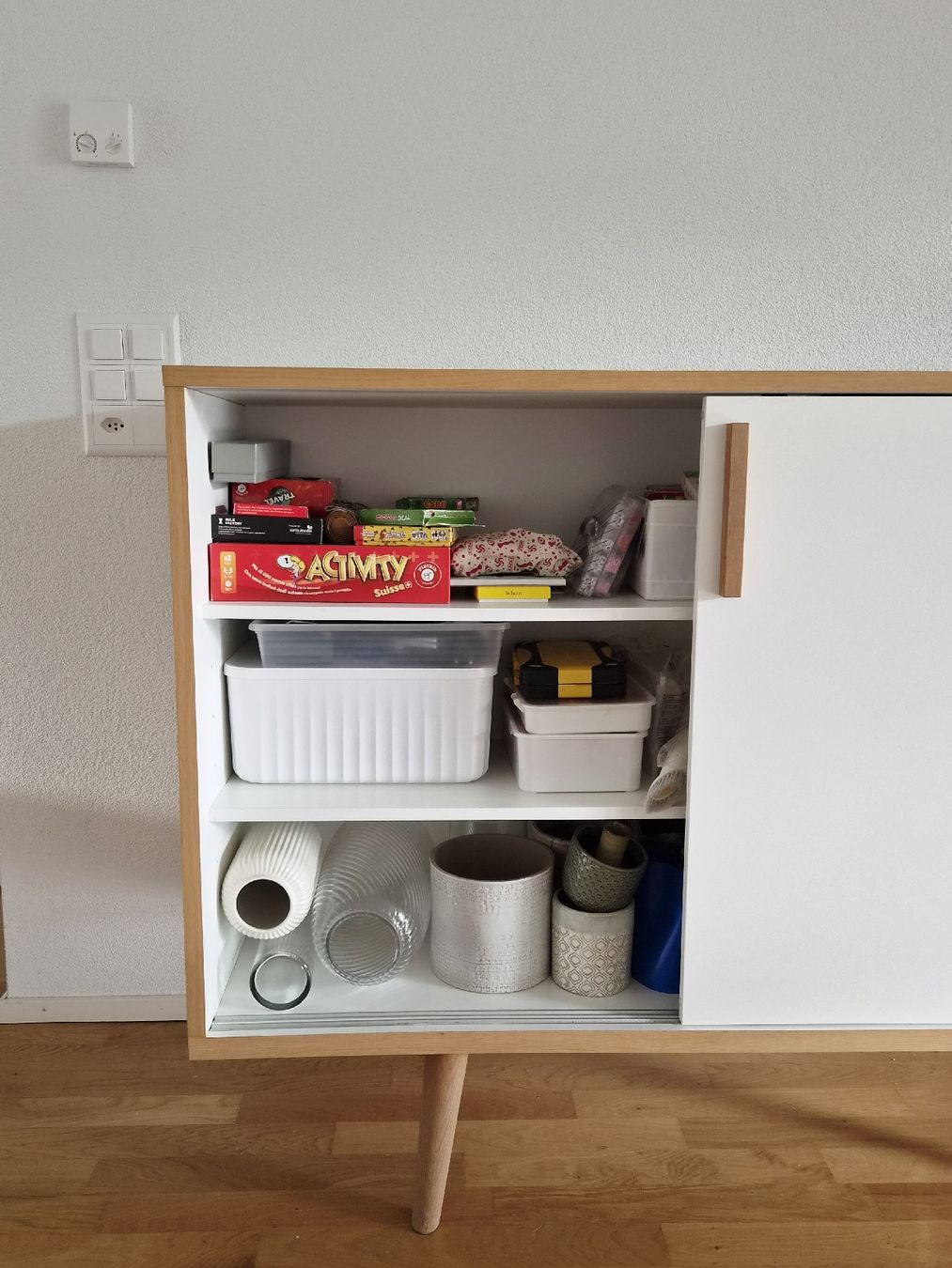 Cassettiere: Sideboard weiss / Holzoptik  – Usato da Zürich venduto da cp. 2