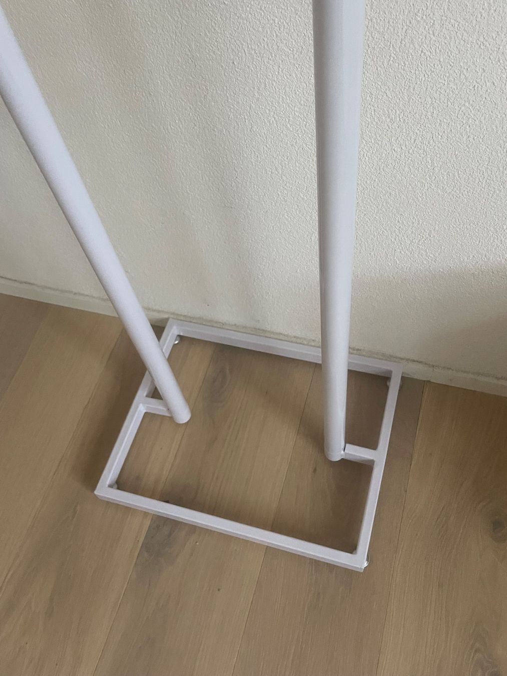 Sonstige Dekorationen & Accessoires: Kleiderständer weiss – Neu (gemäss Beschreibung) aus Dietikon von Nissaa 3