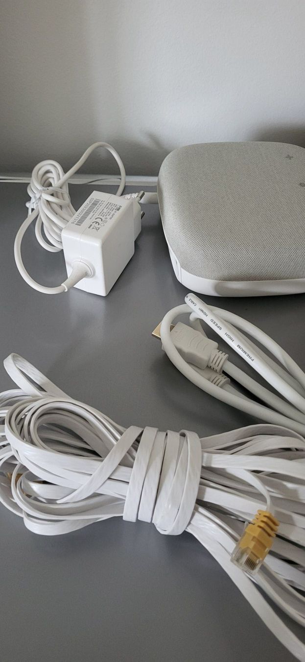 Swisscom Cavi: TV-Box-Kabel Konvolut – Usato da Magliaso venduto da m_tardy 4