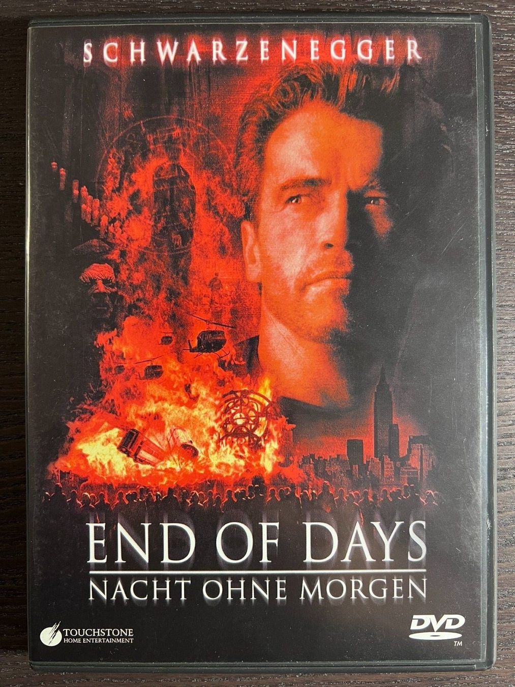 Alle DVDs: End of Days – Gebraucht aus Zürich von FilmFreunde