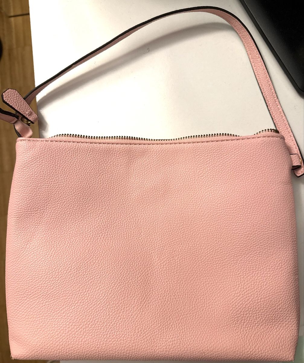 Guess Borse da donna: Guess Tasche Pink – Usato da Zürich venduto da rim_x228 1