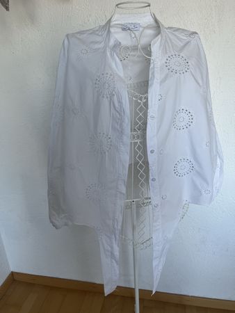 Sommerbluse  bestickt . Made in Italien