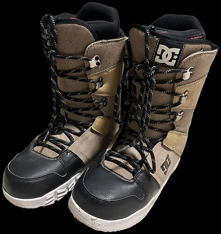 Scarpe da uomo: Snowboarschuhe - DC – Usato da Greppen venduto da swi_v9rx