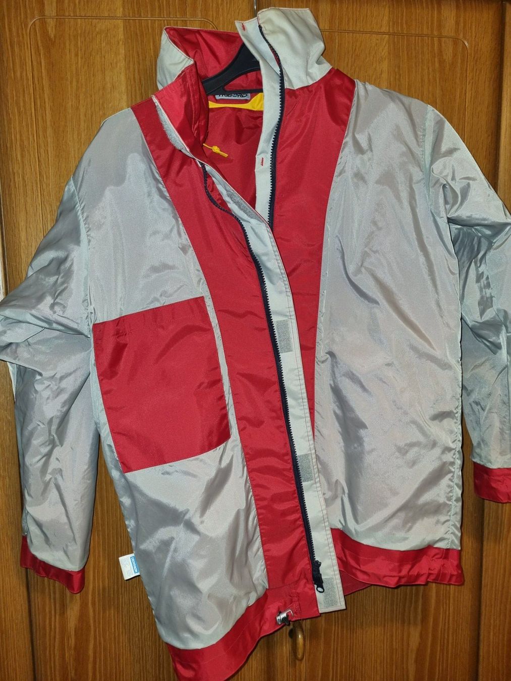 Vestes: Veste de pluie – D'occasion à Porrentruy par Nos_petites_affaires 2