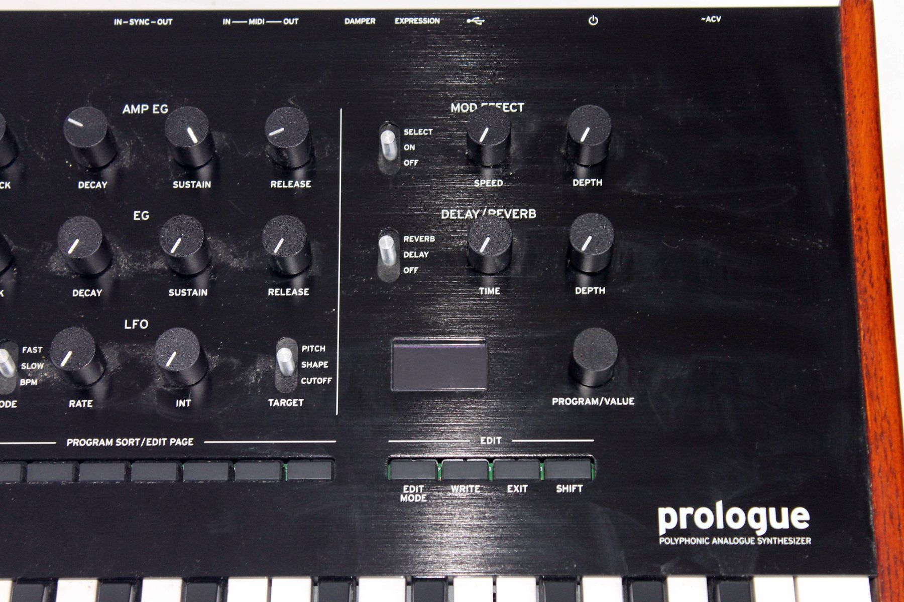 Korg Instruments de musique: Korg Prologue-8 Synthesizer – D'occasion à Reinach BL par bk_brockireinach 6