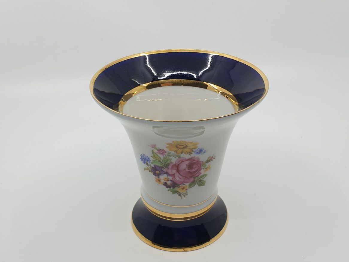 Vasi & Recipienti: Royal Dux Vase – Usato da Emmen venduto da Brockofsky 1