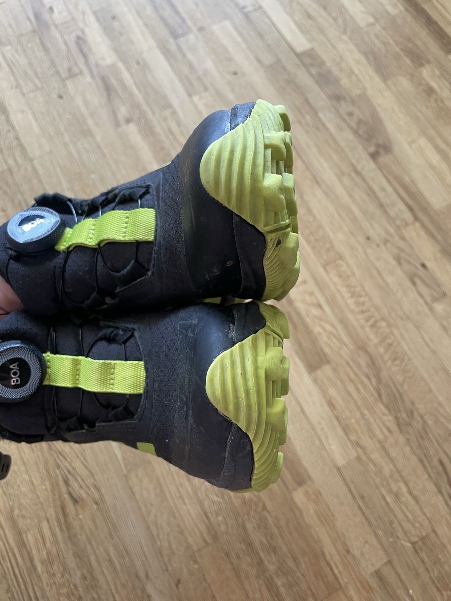 Adidas Schuhe für Jungen: Kinder Wanderschuhe Adidas Gr.28.5 Boa-Verschluss – Gebraucht aus luzern von plueschmors. 6