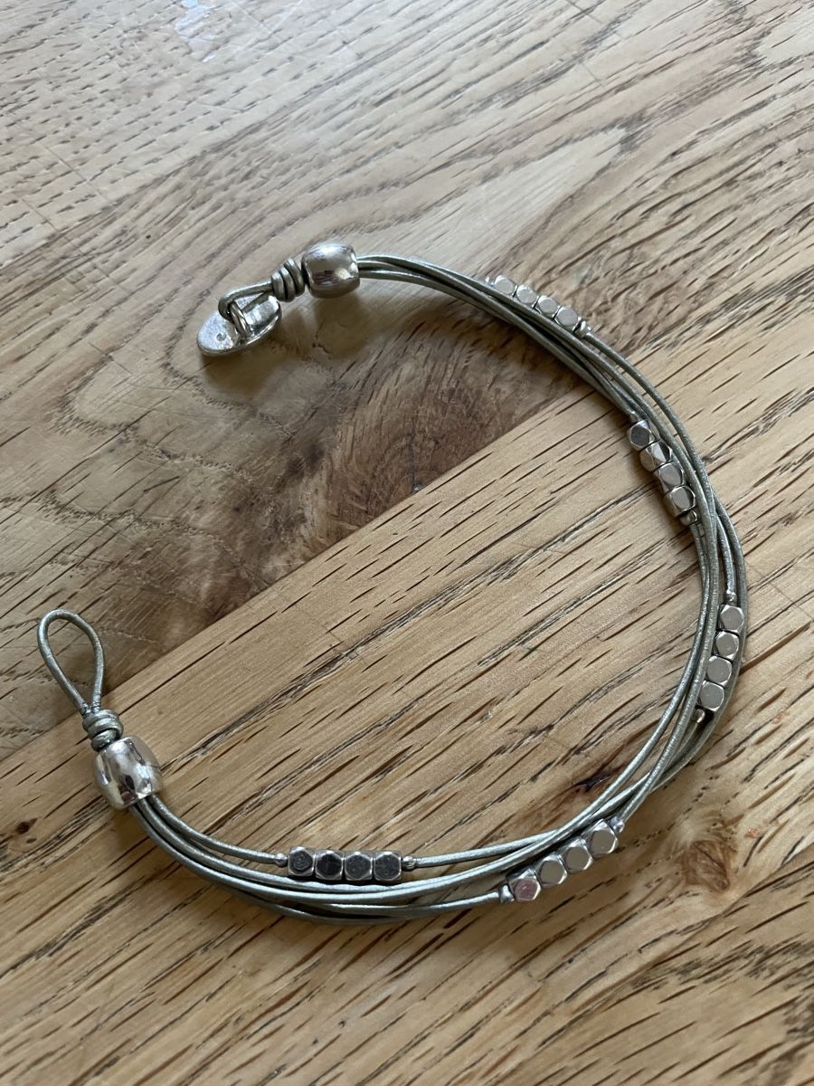 Fossil Armbänder & -reifen: Draht Armband Fossil – Gebraucht aus Flawil von Naphtali 3