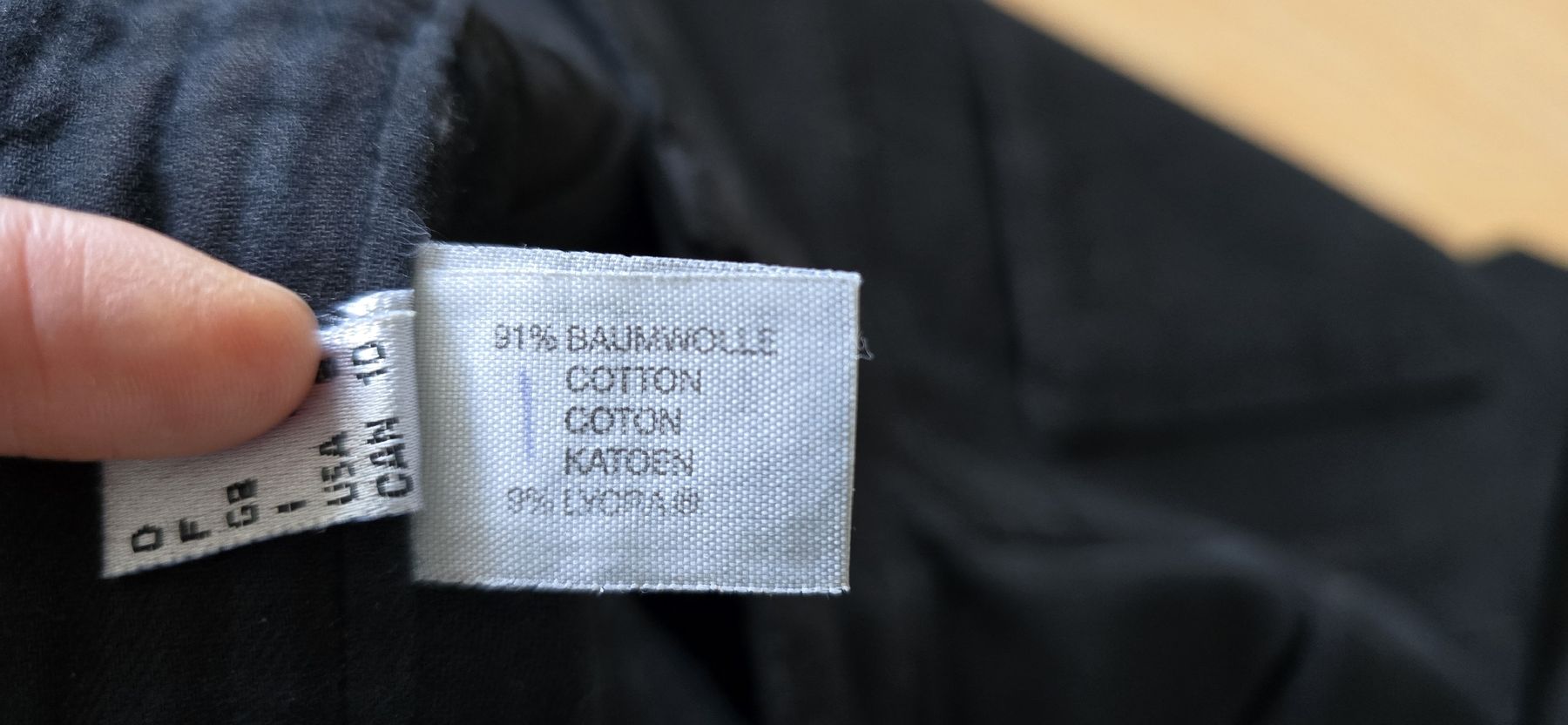 Burberry Jeans: schwarze Jeans Gr.38 – Usato da Oberbipp venduto da Meaw13 3