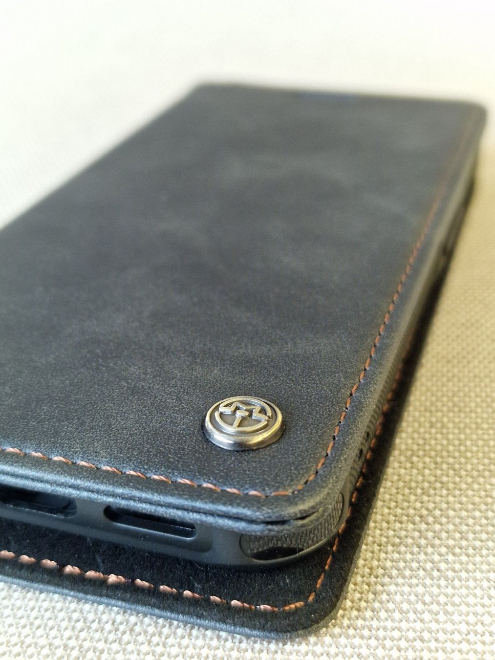 Apple Cover & Protezioni schermo: 2-in-1 Hülle für iPhone 16e – Nuovo e nell'imballaggio originale da Berikon venduto da Bifi7