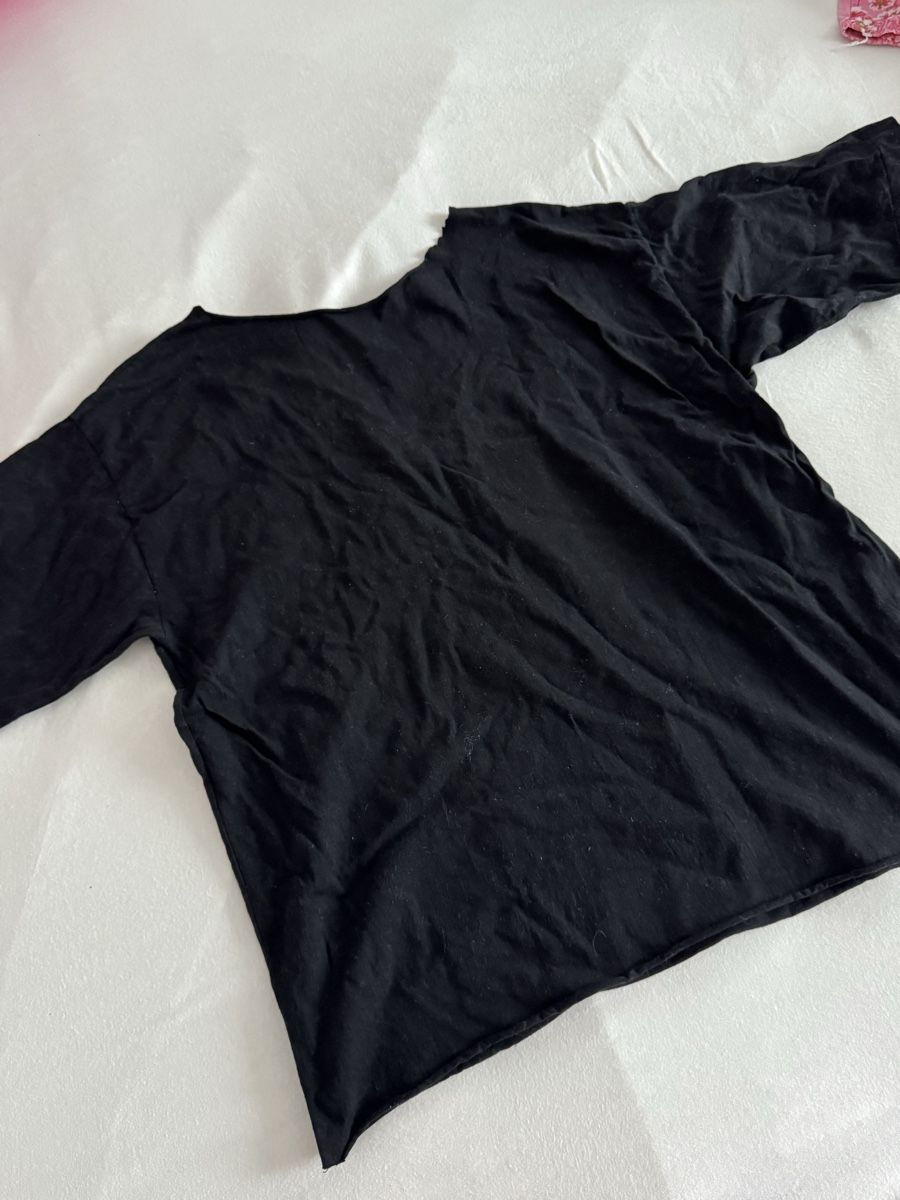 T-Shirts: QUEEN SHIRT✨ – Gebraucht aus Dietikon von athiinax 2