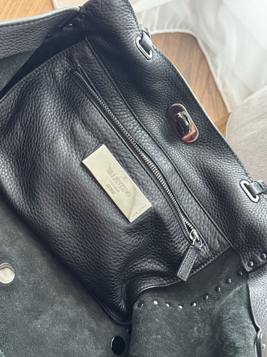 Valentino Borse da donna: Garavani Rockstud Tote inkl. Strap – Usato da Weisslingen venduto da MichelleH 5