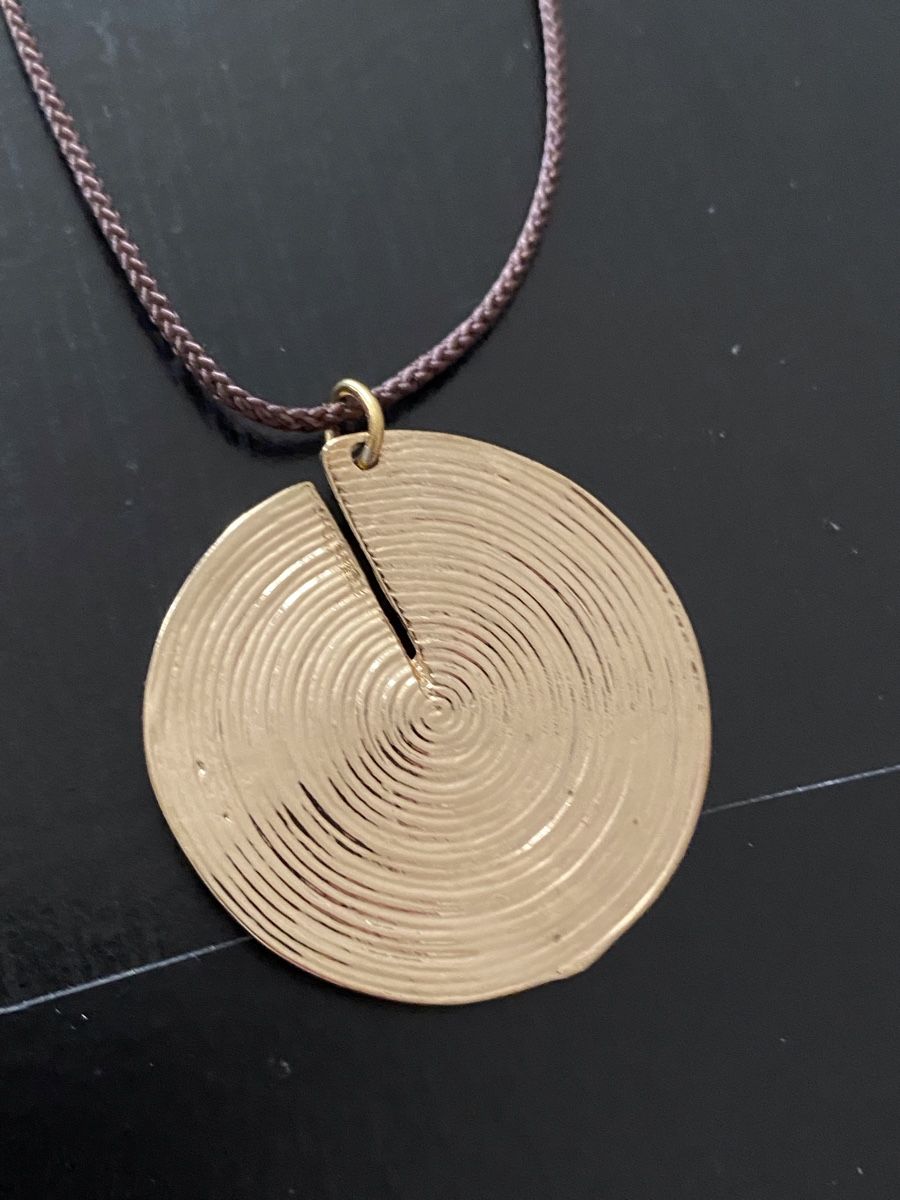 Catenine: Collier long doré – Nuovo e nell'imballaggio originale da Le Noirmont venduto da Fanny_ 1