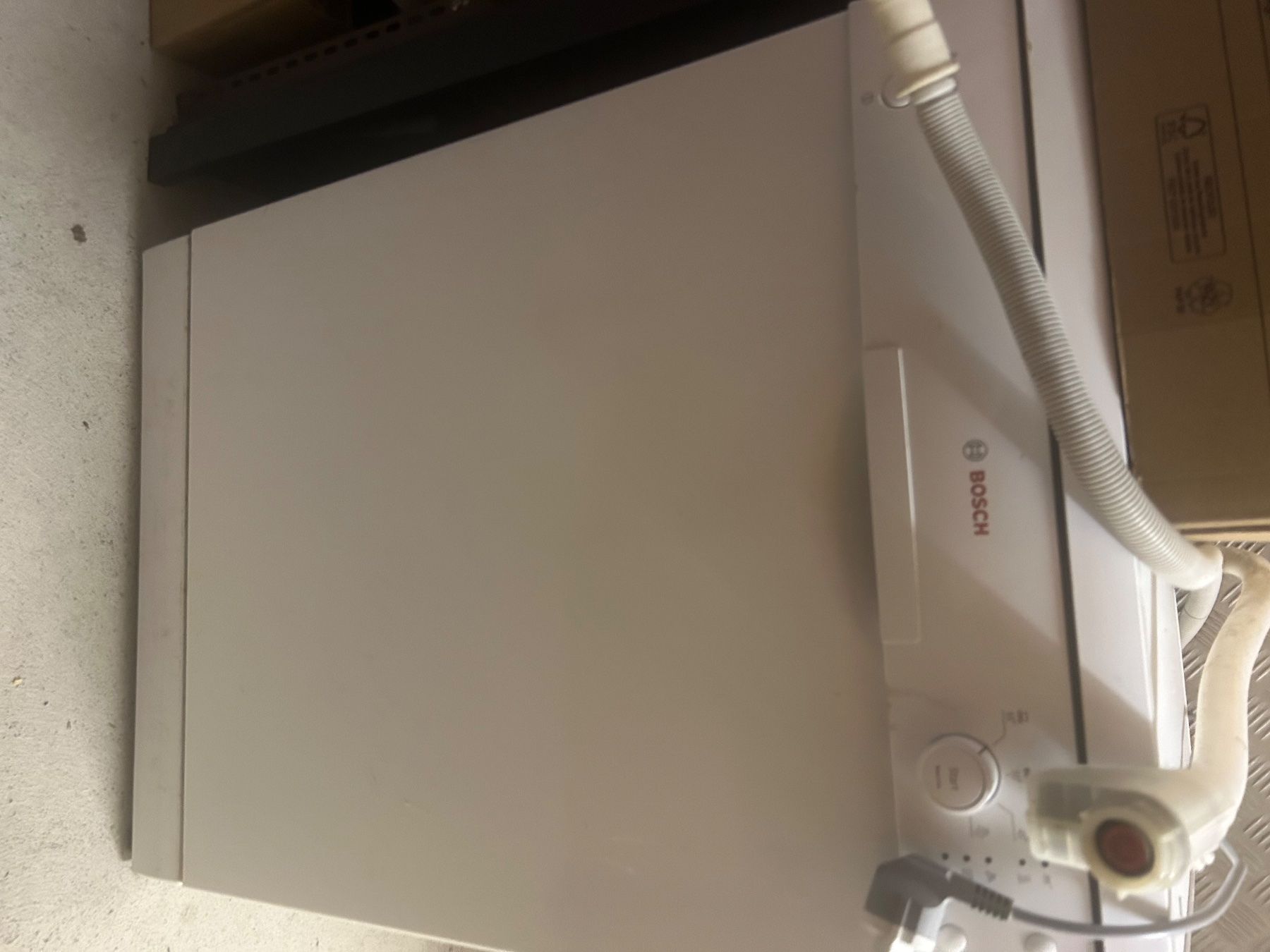 Bosch Lavastoviglie: Geschirrspuler Bosch – Usato da Füllinsdorf venduto da ing_h8vd 1
