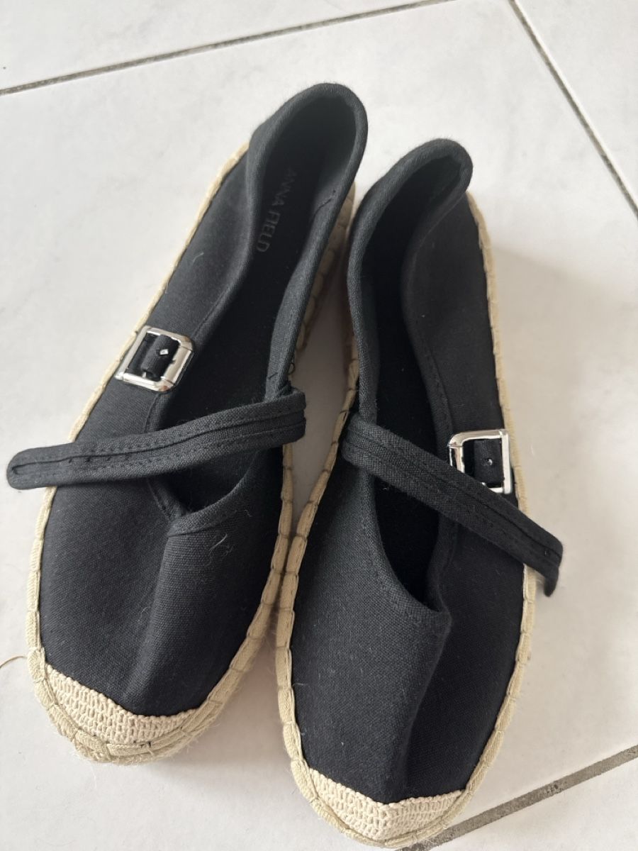Scarpe da donna: Espadrille Gr 39 – Nuovo (secondo la descrizione) da Zell ZH venduto da Guffos