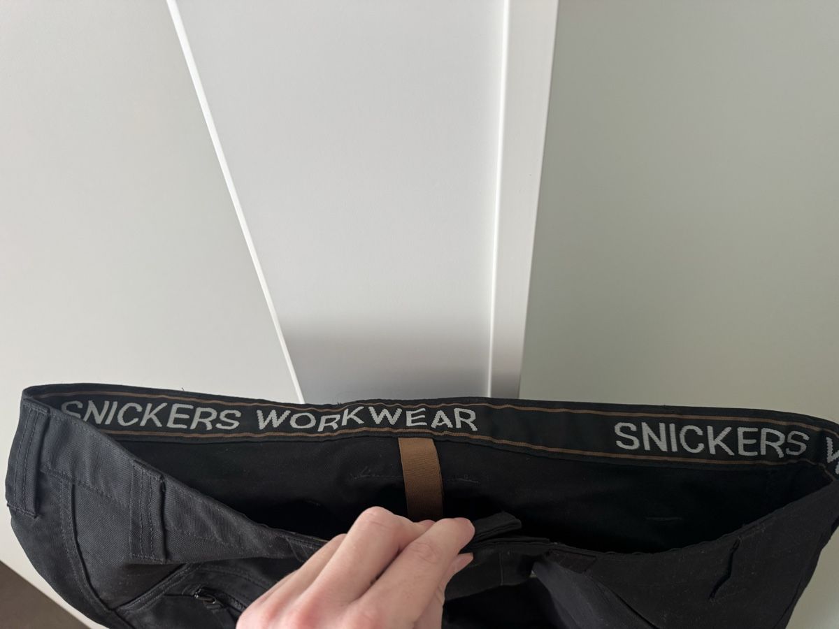 Pantaloni: Snikers Work Arbeitshosen – Nuovo e nell'imballaggio originale da Bäch SZ venduto da edo_9m62 2