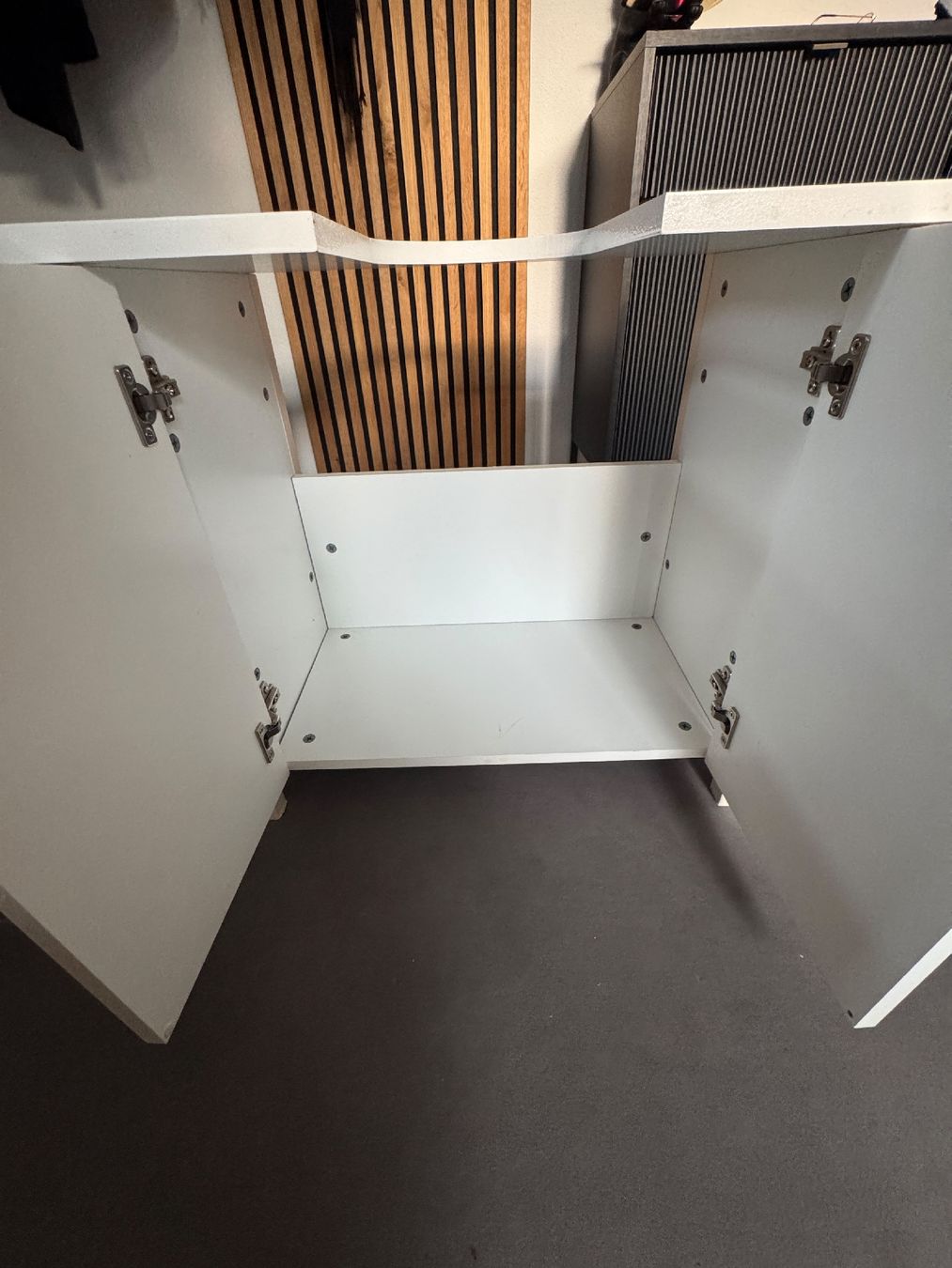 Installations & Meubles: WC-Möbel – D'occasion à Möriken AG par ama_h5cp 1