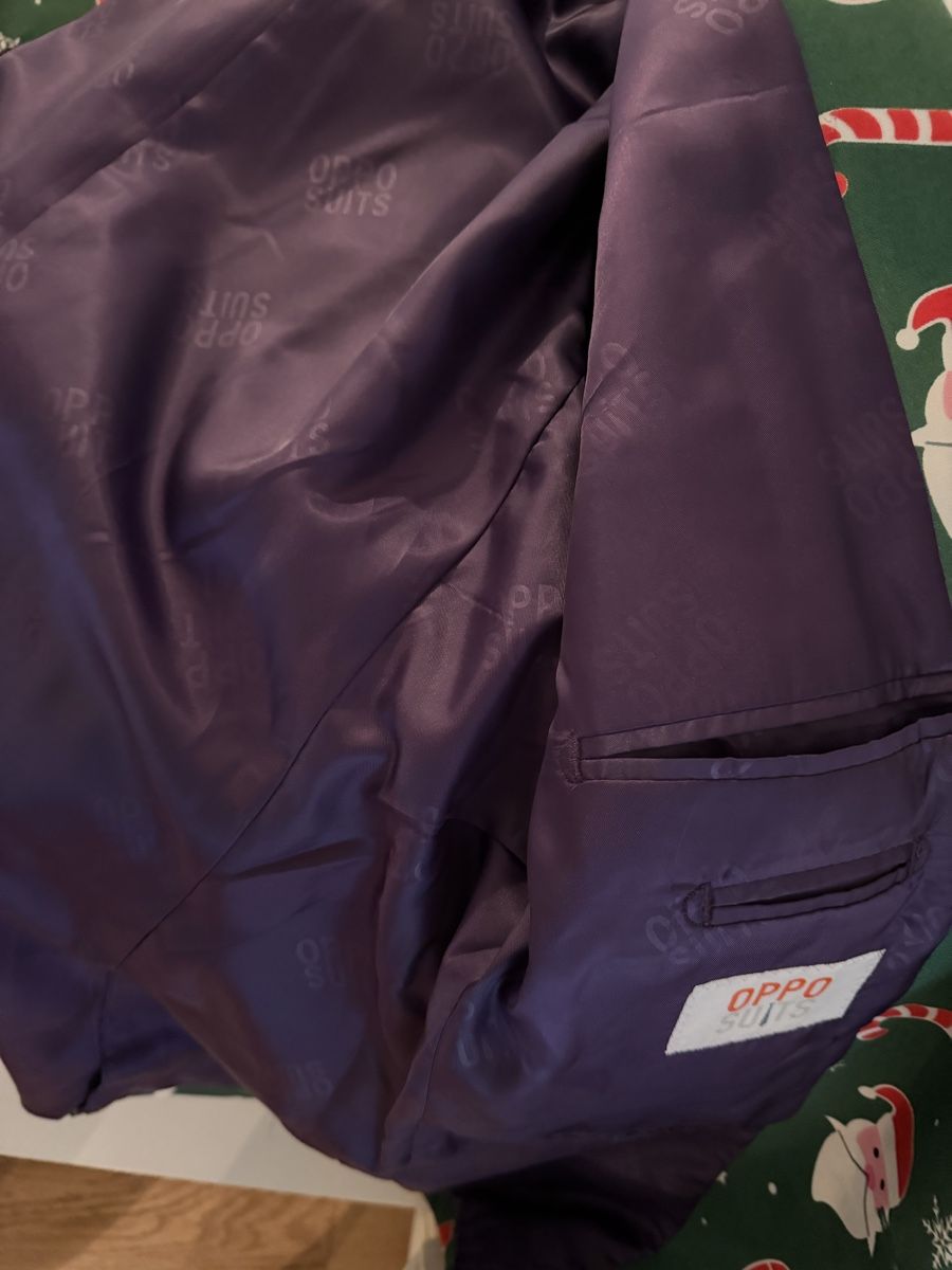 Oppo Anzüge: OppoSuits Anzug Grösse EU52, Weihnachtsmuster – Gebraucht aus Küsnacht ZH von ToddyGinger 9