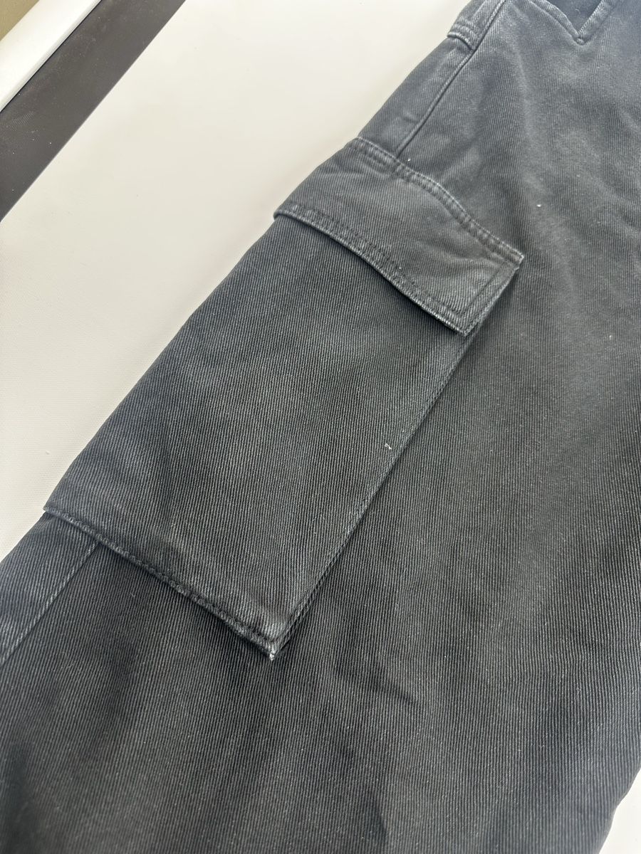 Pantaloni: Schwarze Cargo Hose von Low Lights, Grösse Medium, neu!  – Nuovo (secondo la descrizione) da Luzern venduto da kim221080 4