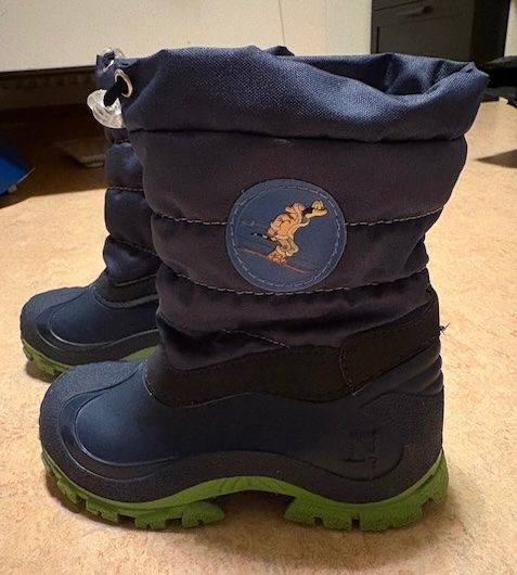 Schuhe für Jungen: WINTERSTIEFEL KINDER – Gebraucht aus Neftenbach von Aldo_C