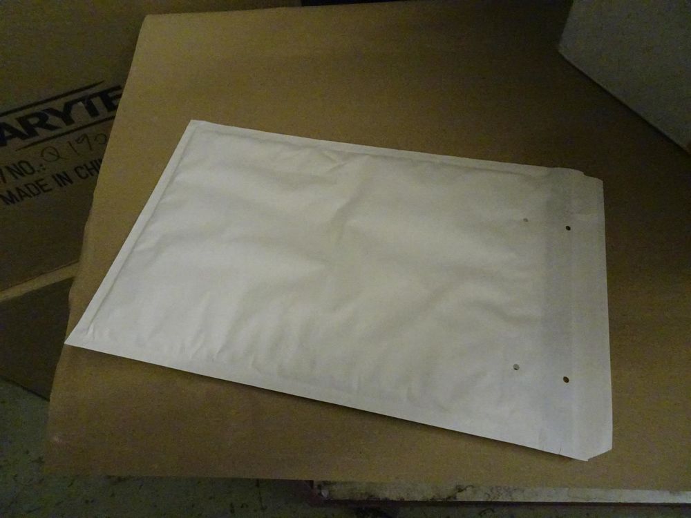 25 #2 8,5x12 Poly Luftpolster Versandtaschen Selbstklebend Gepolstert