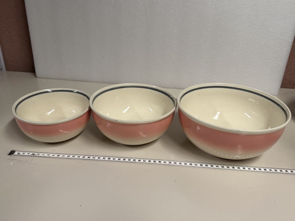 Schalen: Original DDR Schüssel Schalen Set – Gebraucht aus Deitingen von Himhip