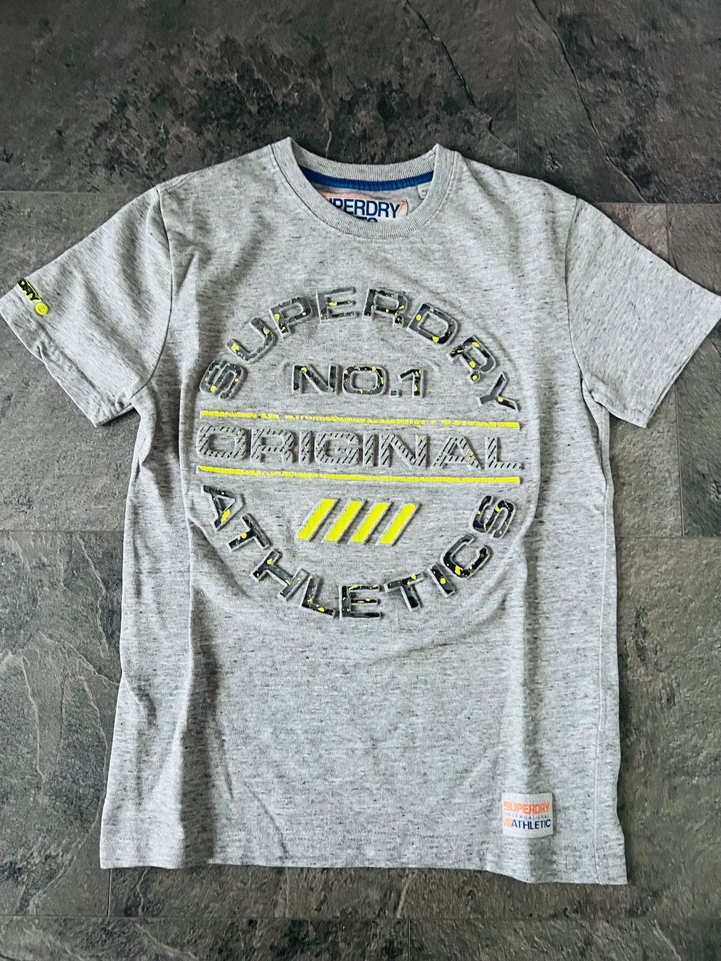 Superdry T-shirt: Superdry Tshirt, Gr. S – Usato da Walzenhausen venduto da Cerna007