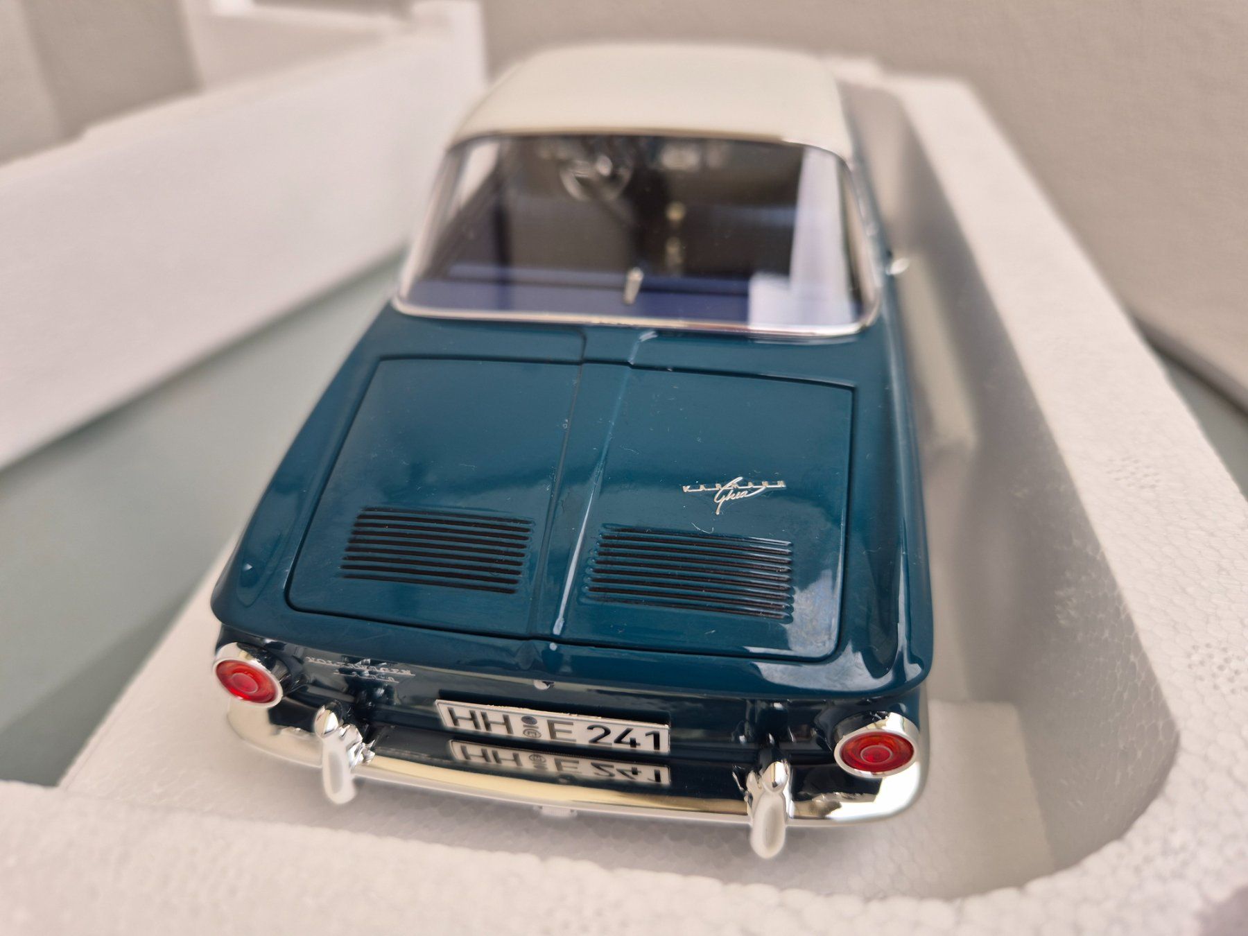 Volkswagen Modellautos: VW Karmann Ghia von Norev 1:18 – Neu (gemäss Beschreibung) aus Oberbuchsiten von laffite54 6