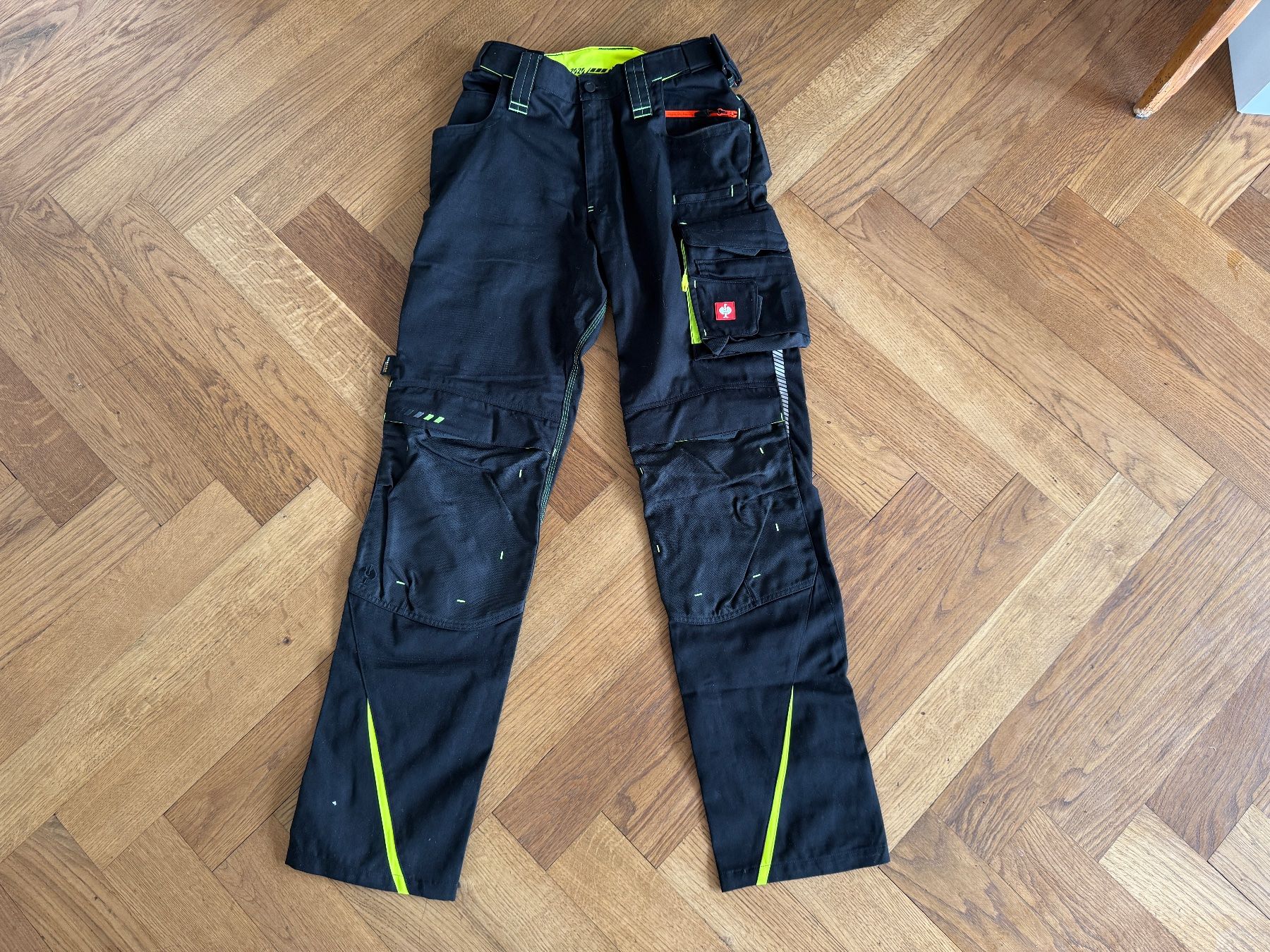 Engelbert Strauss Hosen: Engelbert Strauss Hose Größe 48 L 98 schwarz Motion – Neu (gemäss Beschreibung) aus Ennetbaden von mapa05