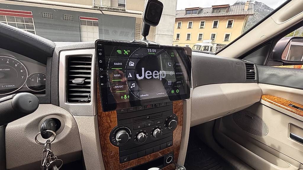 Automobili: Jeep Grand Cherokee – Usato da Glis venduto da Eschy 3