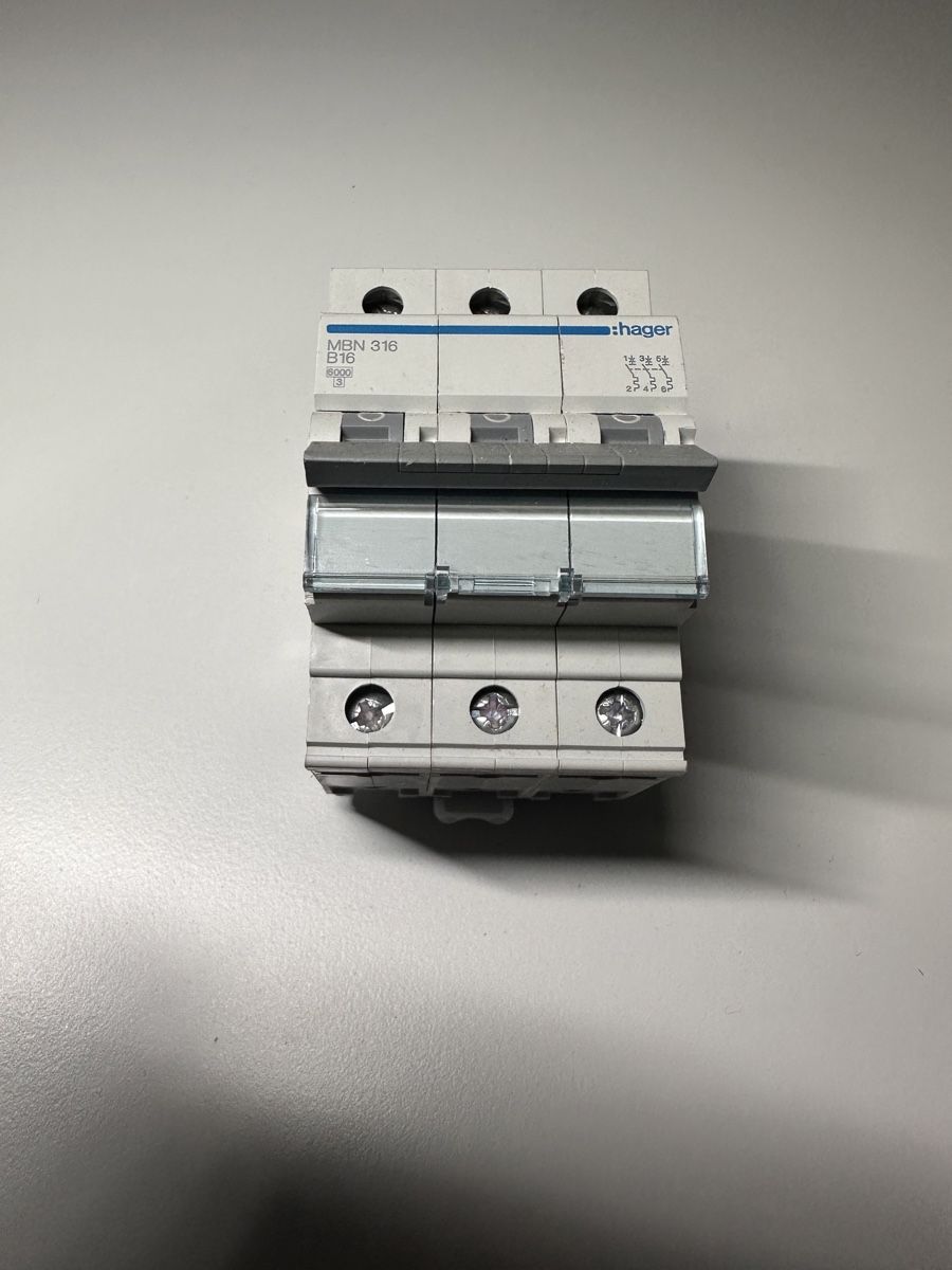 Hager Elektronikbauteile: Hager Leitungsschutzschalter MBN 316 – Neu (gemäss Beschreibung) aus steffisburg von releve