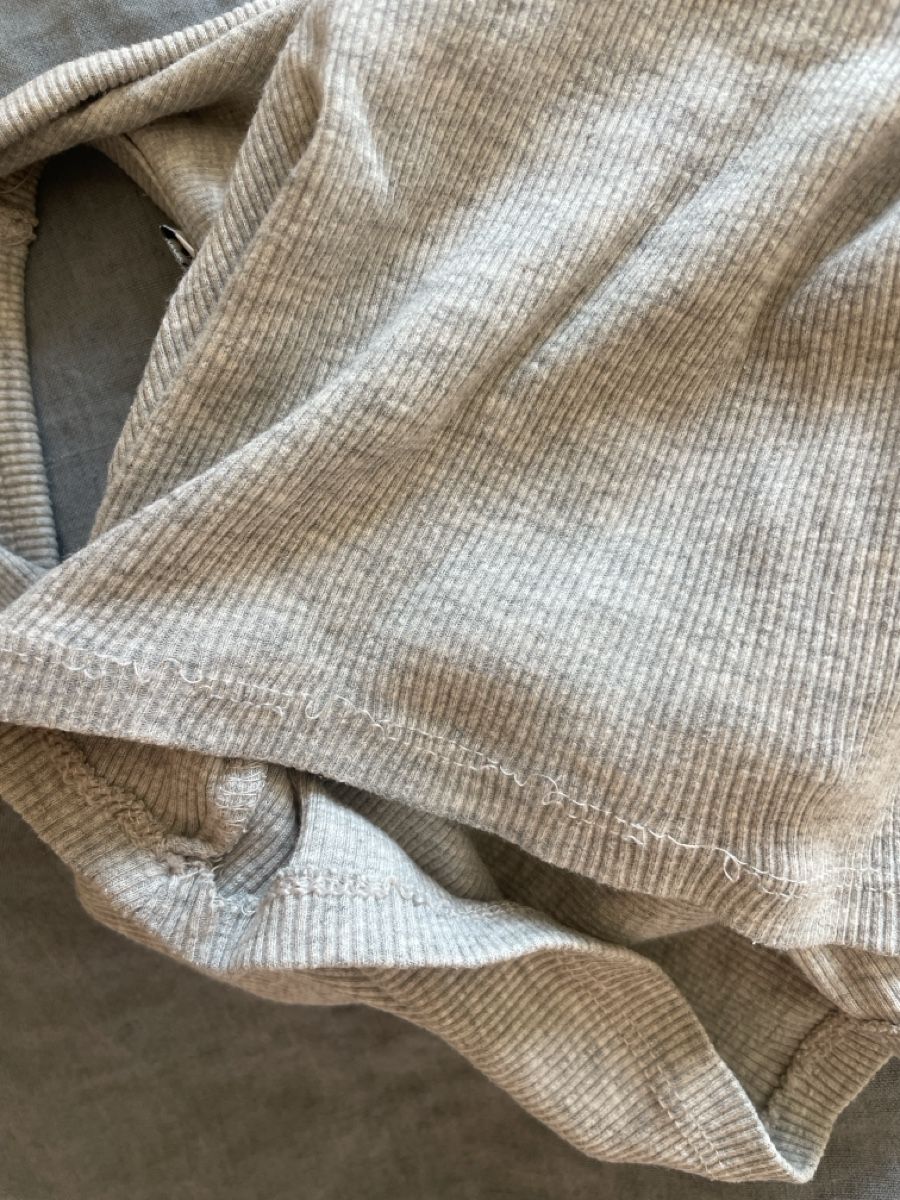 Zara Tops: Zara Croptop Size S – Gebraucht aus Kloten von simones.thriftshop 3