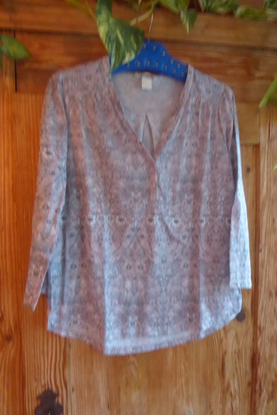 H&M Blusen: Sehr schöne Bluse Gr S H&M – Gebraucht aus Sargans von Benziner