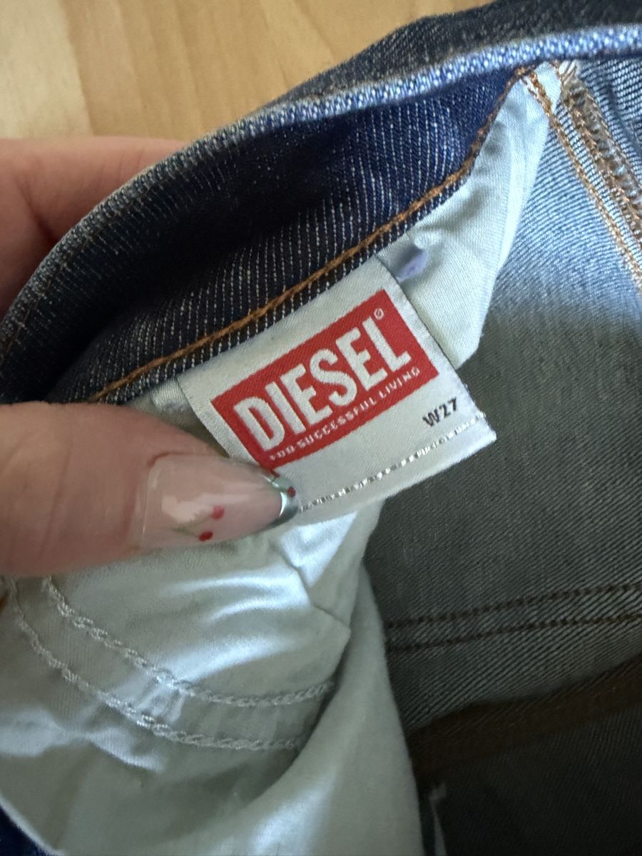 Diesel Jeans: Diesel Jeans – D'occasion à Hünibach par rut_hlg5 3