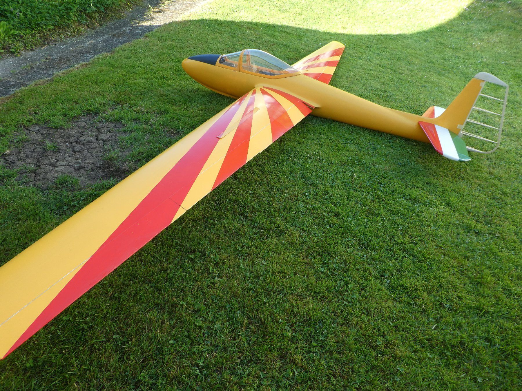 RC Kits de montage: Lunak von Bilstein 1/2.5 – Neuf (Voir description) à Frauenfeld par Pege4 4