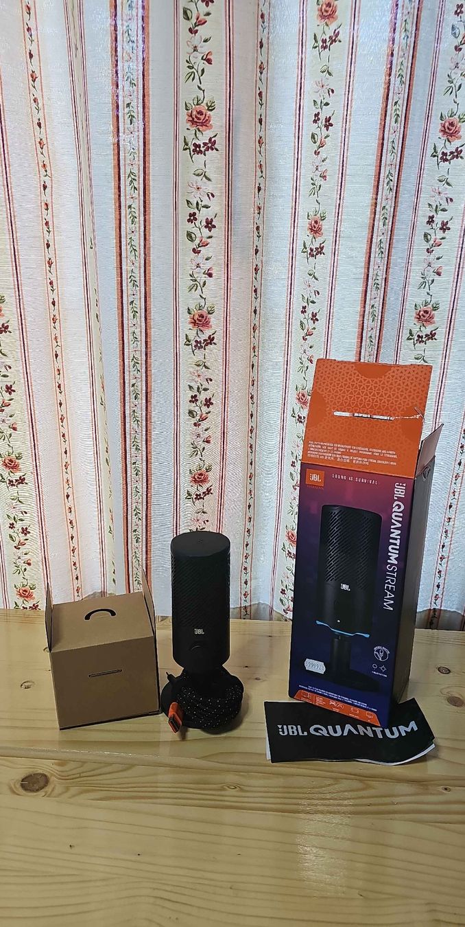 Microfoni: JBL Quantum Stream USB Mikrofon – Nuovo (secondo la descrizione) da Saanen venduto da Steierlein